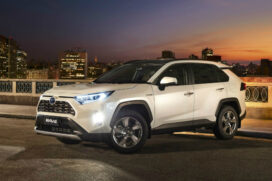 O modelo estará disponível na rede de concessionárias da Toyota no Brasil a partir de 13 de junho