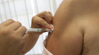 A meta é vacinar quase 3 milhões de pessoas; até agora, 14 casos de sarampo foram registrados