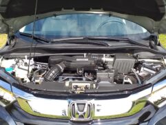 Honda HR-V Touring 2020 motor