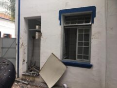 Artefato estava dentro de uma lata de lixo; segundo funcionários, houve um barulho muito forte e o prédio chegou a tremer
