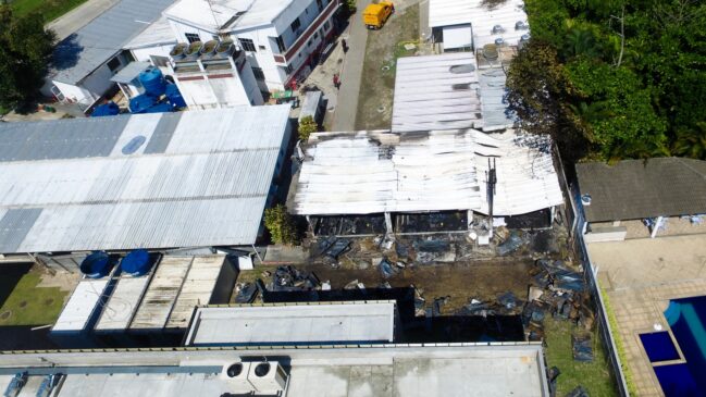 O incêndio no Ninho do Urubu aconteceu no dia 8 de fevereiro deste ano e deixou 10 jovens mortos
