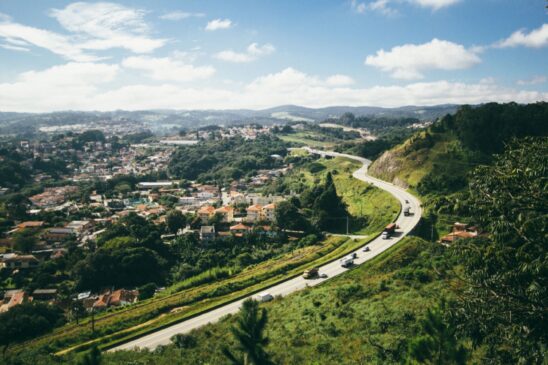 Local muito visitado por turistas e peregrinos devotos de São Roque, o Morro do Cruzeiro é um dos pontos obrigatórios para quem visita a cidade. No topo do morro encontra-se uma imagem de São Roque, o santo padroeiro da cidade, produzido no século XIX jun