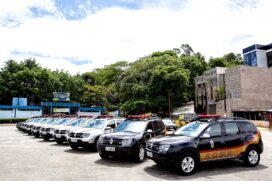 No texto, são especificadas questões como disciplina e conduta de abordagem, além do padrão de fardamento e armamentos