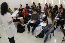 Parceria entre prefeitura e a Escola de Inglês Fisk Taboão irá oferecer cursos de inglês e espanhol gratuitos