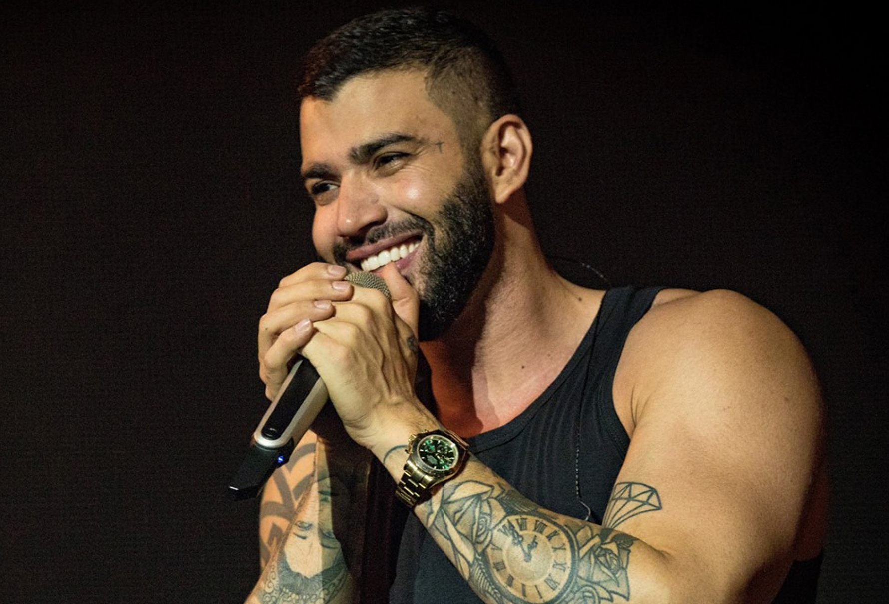 Gusttavo Lima abre na noite de hoje o rodeio de Itapecerica da Serra