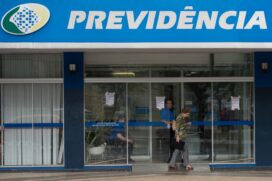 O INSS não informou quando seu sistema estará pronto para analisar todos os benefícios pelas novas regras