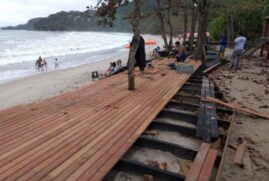 O deck deve ser entregue nos próximos dias em São Sebastião