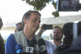 'Alguns falam que eu atendi interesse de construtoras. Não, eu atendi interesse do povo', disse presidente