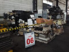 O lote 06 possui computadores, impressoras, cabos, scanners e estabilizadores de voltagem