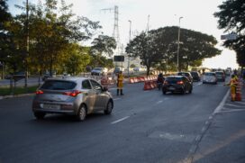 Equipes da CET vão orientar o tráfego na região interditada
