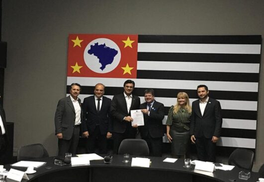 O prefeito de Tietê, Vlamir Sandei, assinou na última quinta-feira um convênio no valor de R$ 1 milhão com o governo do estado