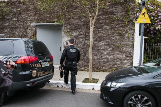 A Polícia Federal deflagrou na manhã desta quarta-feira a 63ª fase da operação Lava Jato