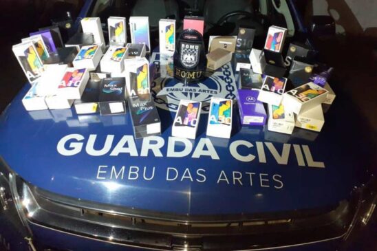 GCM recupera carga de celular roubada no Jardim Dom José, em Embu das Artes; caso foi registrado na delegacia central da cidade