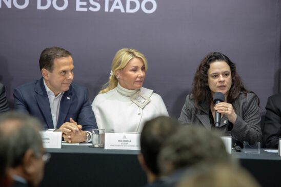 O governador João Doria (PSDB) sancionou na sexta-feira (23) o polêmico projeto de lei, de autoria da deputada Janaína Paschoal (PSL), que autoriza cesárea opcional no SUS no estado de SP