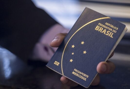 A emissão de passaportes é atribuição exclusiva da PF