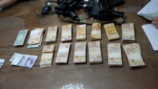 Dinheiro apreendido na casa de um dos investigados na operação Vagatomia, da Polícia Federal, em Jales