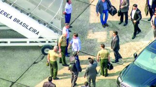 O presidente Jair Bolsonaro (PSL) recebeu alta médica na tarde desta segunda-feira, em São Paulo
