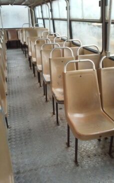 Na cidade de Cedral, os fiscais do Tribunal de Contas encontraram ônibus sem cinto de segurança