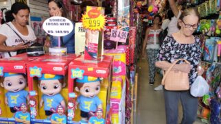 O Dia das Crianças é quarta data comemorativa para o comércio, ao lado do Dia dos Pais
