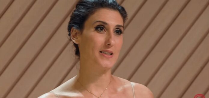 "Xingar na internet é coisa de pobres de espírito". Paola Carosella, do MasterChef, no site "Notícias da TV"