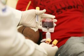 A sugestão da Fundação Pró-Sangue é para o voluntário doar durante os dias semana, de segunda a sexta-feira, já que o tempo de espera no atendimento é menor