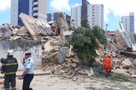 Prédio residencial de sete andares desabou na manhã desta terça-feira em área nobre de Fortaleza