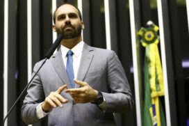 A Câmara dos Deputados oficializou ontem o deputado federal Eduardo Bolsonaro (PSL-SP), como líder do partido na Casa