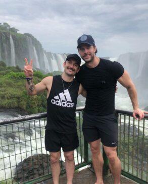 "Todo mundo sabia" Diego Hypólito, ginasta, sobre demora para assumir homossexualidade.
