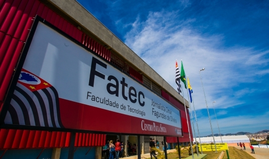 Fatec oferece 96 cursos gratuitos de graduação em tecnologia