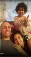 O padrasto Ewerton Queirós Laurenço, de 30 anos, e a mãe Isadora Pereira de Souza, de 20 anos, são os suspeitos pelo crime