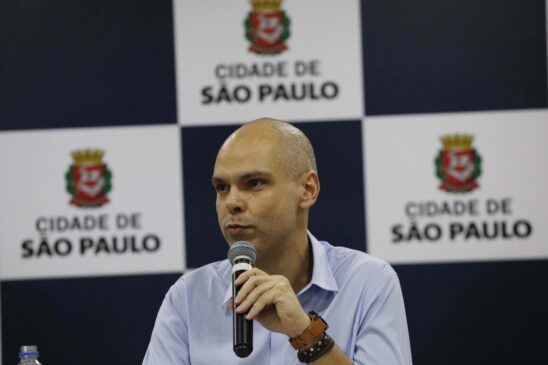 Prefeito Bruno Covas (PSDB) assinou ontem a contratação de operação de crédito para os serviços em SP