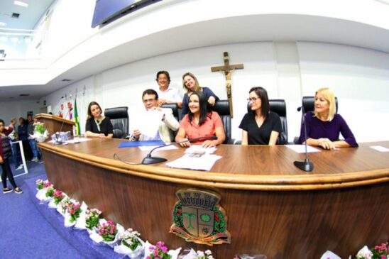 Fernando Fernandes durante promulgação do projeto na Câmara Municipal de Taboão da Serra