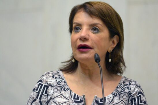 Segundo a deputada estadual Professora Bebel, a greve vai continuar até que seja retirado da pauta da Alesp