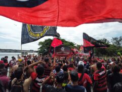 As principais torcidas organizadas do Flamengo não compareceram em peso ao Galeão