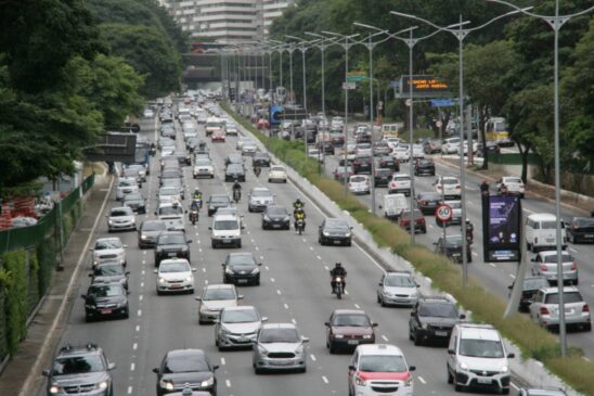 De cada 10 veículos na rua, menos de três têm seguro facultativo