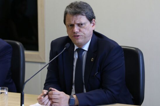 De acordo com o ministro Tarcísio de Freitas, o governo tem mantido um excelente diálogo com a maioria da categoria