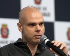 Covas, de acordo com os médicos, está muito bem, podendo exercer suas atividades profissionais