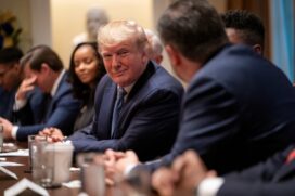 Trump também é acusado de obstruir o Congresso ao atrapalhar as investigações depois que o episódio foi descoberto