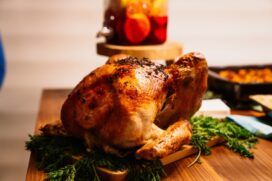 Que tal temperar o peru, chester, tender ou até mesmo frango de forma caseira?