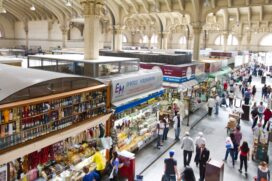 Mercado Municipal &eacute; um dos pontos tur&iacute;sticos de SP; pesquisa ressalta tanto a gastronomia quanto a oferta cultural da cidade