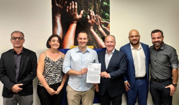 Assinatura do convênio foi realizada em Sorocaba e contou com a presença de autoridades de Porto Feliz