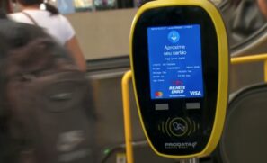 A nova forma de pagamento permite que os passageiros utilizem seus cartões de crédito, débito e pré-pago