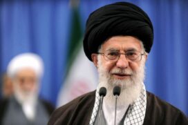 O líder supremo iraniano, Ali Khamenei, pediu 'severa vingança' após a morte de general em Bagdá