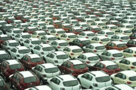 Em 2020, foram emplacados 2.058.315 automóveis, comerciais leves, caminhões e ônibus, segundo dados divulgados ontem