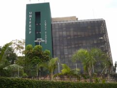 Na Universidade Aberta às Pessoas Idosas (Uapi), os alunos têm aulas todas as sextas-feiras, das 14h às 16h