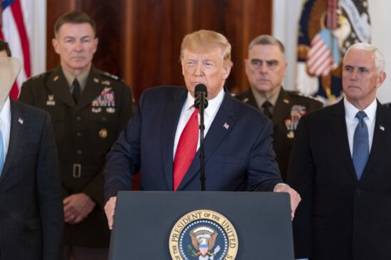 Trump afirmou que os Estados Unidos estão 'prontos para abraçar a paz'