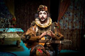 O Sesc de São Paulo irá reabrir seus teatros ao público a partir do próximo dia 15; medida será com restrições