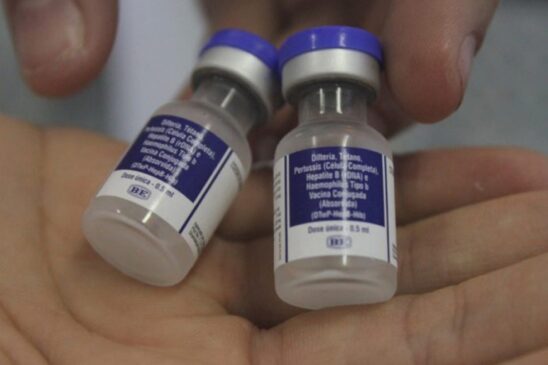A pentavalente garante a proteção contra difteria, tétano, coqueluche, hepatite B e outras doenças