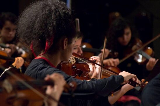 São mais de 30 opções de cursos musicais nos polos de ensino localizados no interior e litoral do estado de São Paulo