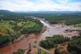 Rompimento da barragem de Brumadinho